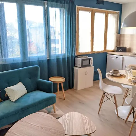 Cosy Iris 3Ch - Stationnement Gratuit - Lumineux Apartment Pau Exterior photo