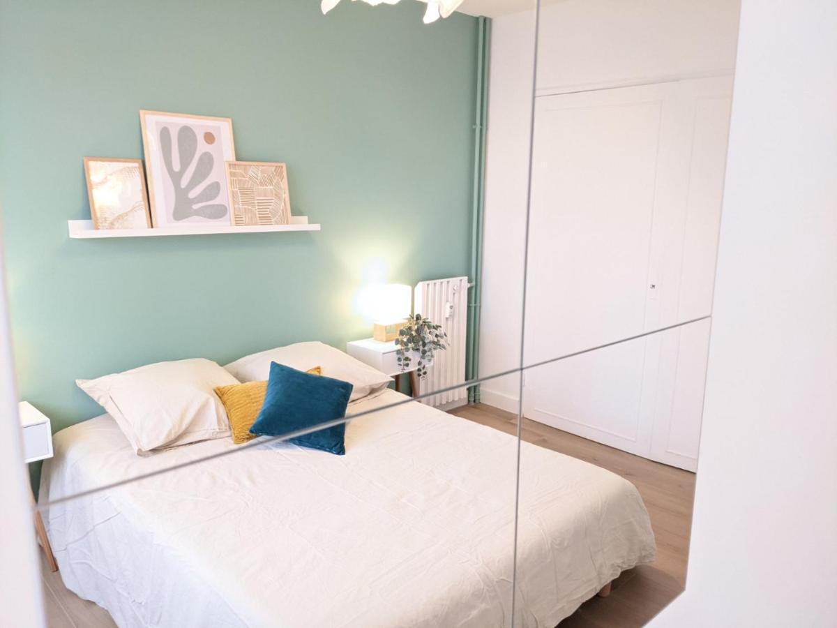 Cosy Iris 3ch - Stationnement Gratuit - Lumineux Apartamento